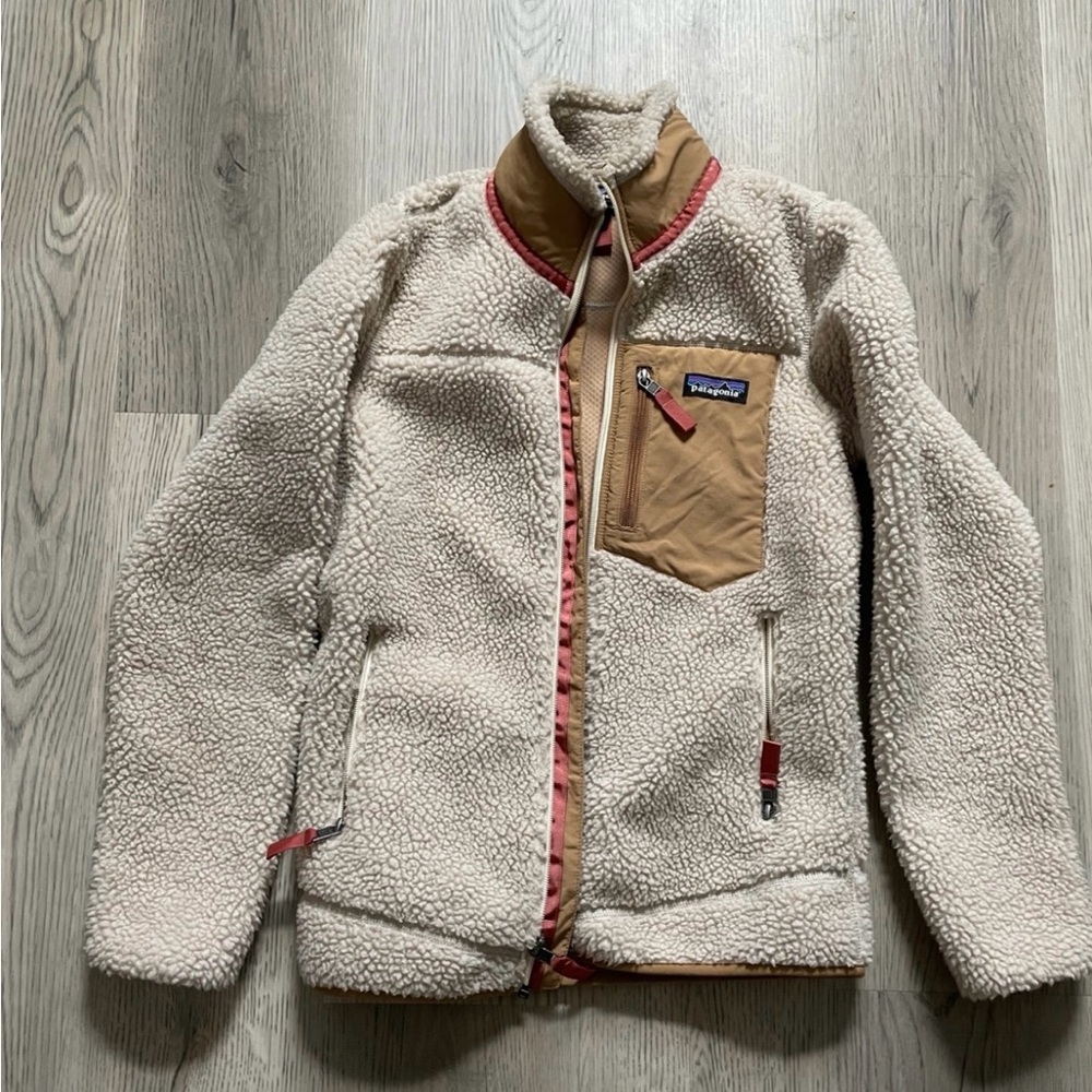 Patagonia Sherpa jacket